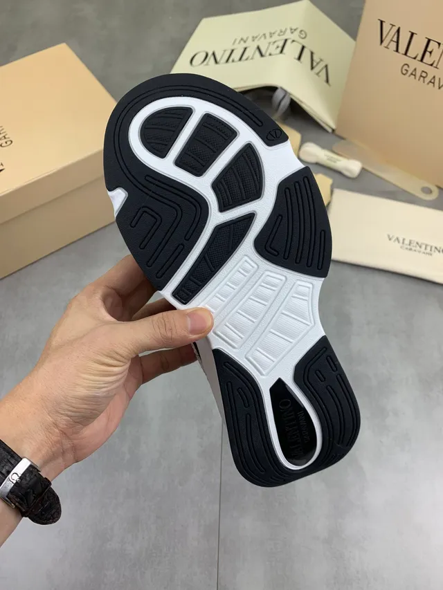 Valentino Runner Black White Mesh Chunky Sneakers 2