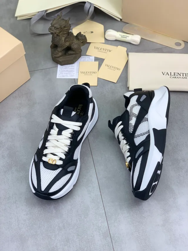Valentino Runner Black White Mesh Chunky Sneakers 5
