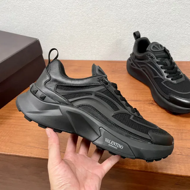 Valentino Runner Monochrome Black Chunky Sneakers 4
