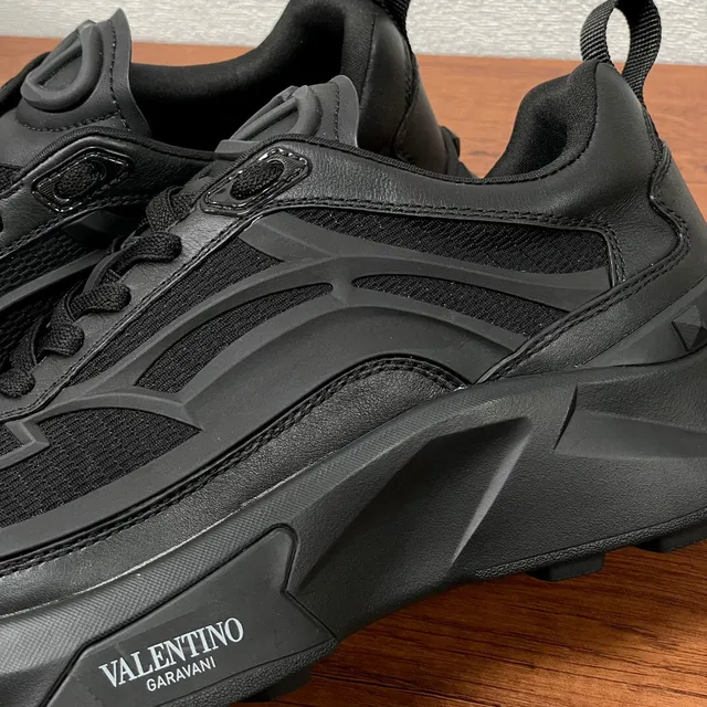 Valentino Runner Monochrome Black Chunky Sneakers 8