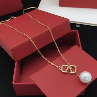 Valentino VLogo Pearl Gold-Tone Chain Necklace