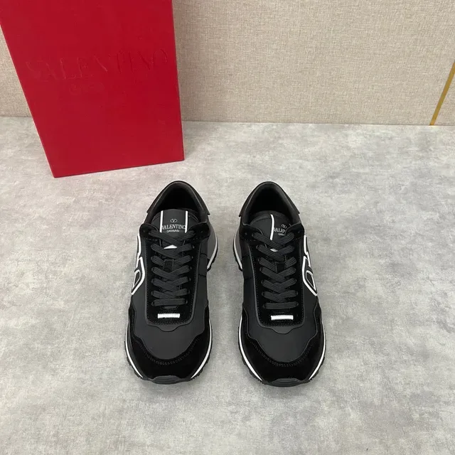Valentino VLTN Runner Sneakers Lifestyle Noir Gris Argent 9