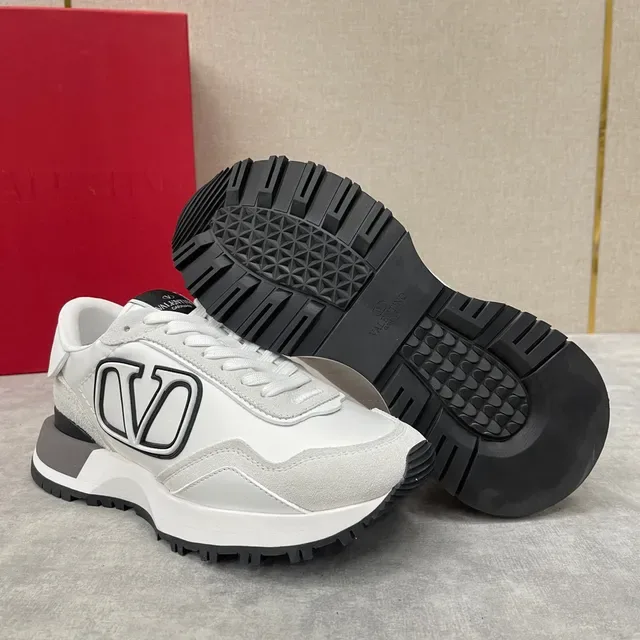 Valentino VLTN Runner Sneakers Lifestyle Blanc Noir Gris 3