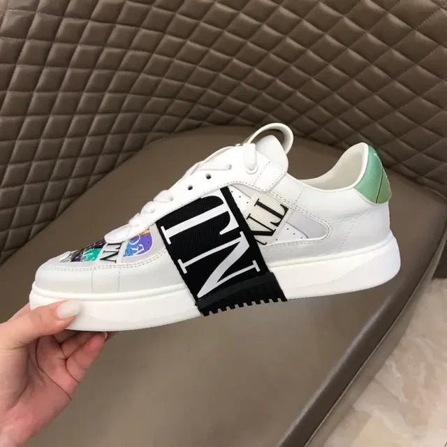 Valentino VLTN Tênis Lifestyle Branco e Preto Multicolor com Tab de Calcanhar 3