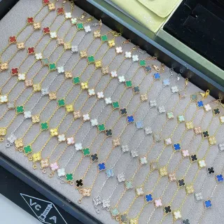 Van Cleef & Arpels Alhambra إيمل متعدد الألوان الكلوبير ذو الأوراق الأربعة سوار