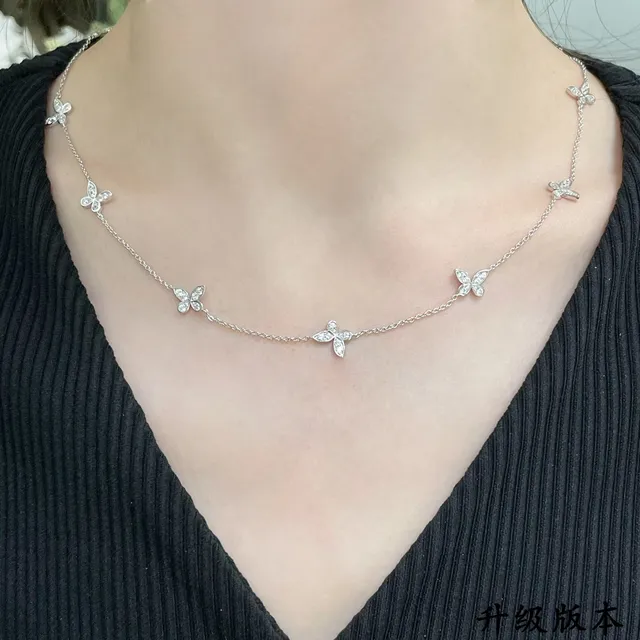Van Cleef & Arpels Butterfly Pavé Silver Necklace 8
