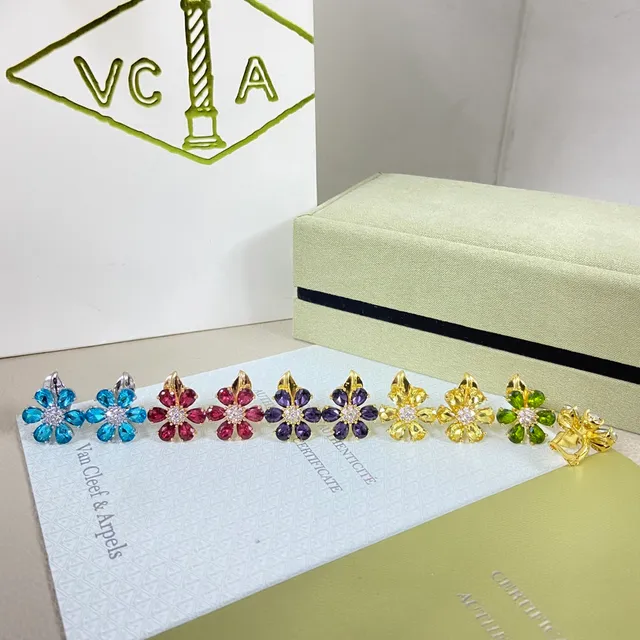 Van Cleef & Arpels Flower-Shaped Gemstone and Diamond Stud Earrings 1