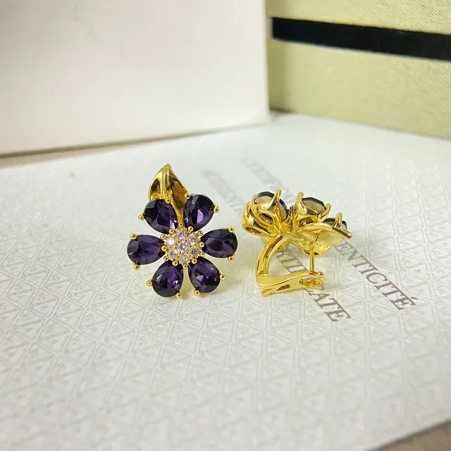 Van Cleef & Arpels Flower-Shaped Gemstone and Diamond Stud Earrings 3