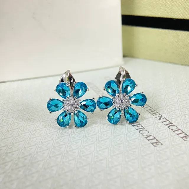 Van Cleef & Arpels Flower-Shaped Gemstone and Diamond Stud Earrings 6