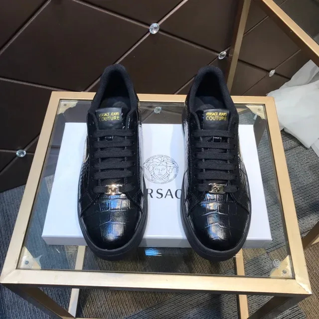 Versace Chain Reaction Black Gold Glossy Croc-Embossed Leather Medusa Plaque Lifestyle Sneakers 9