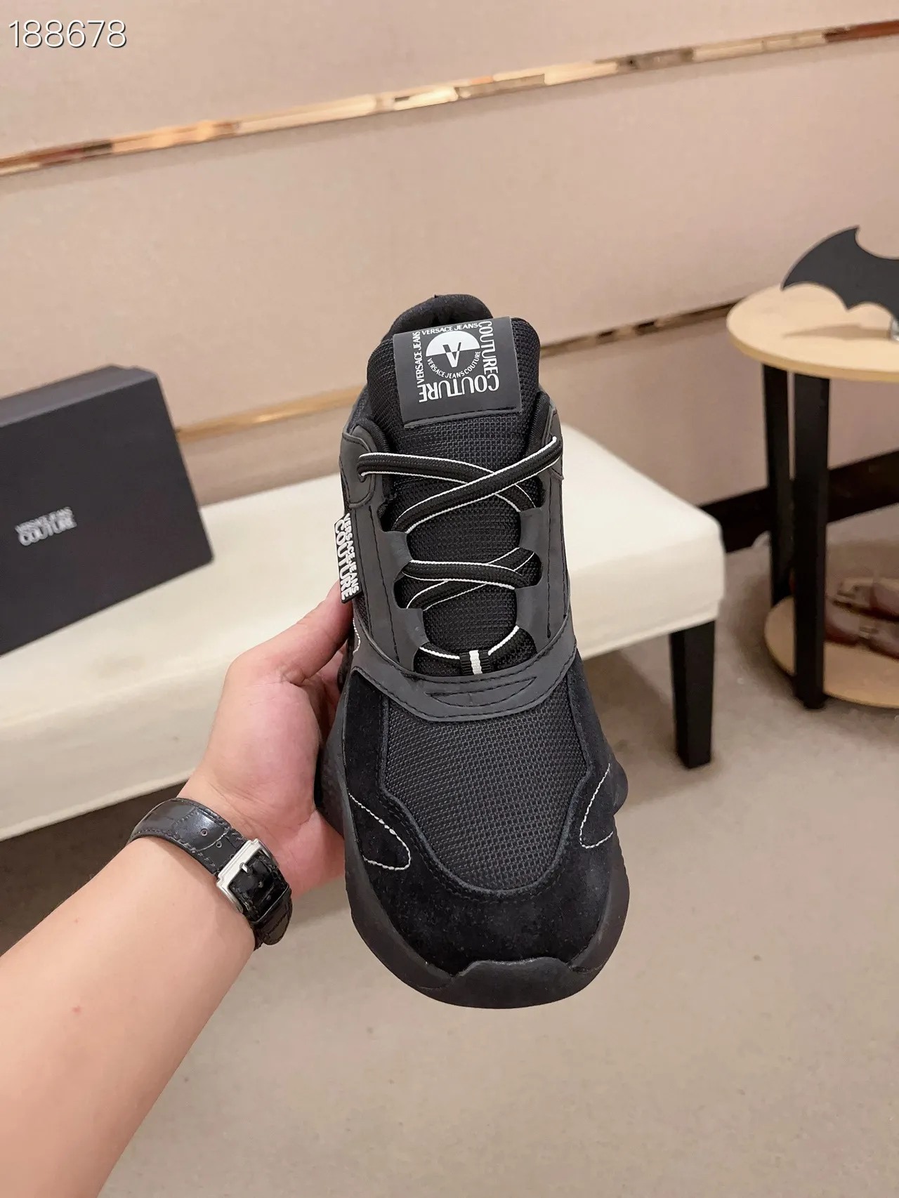 Versace Chain Reaction Zapatillas negras transparentes con tacón chunky 6