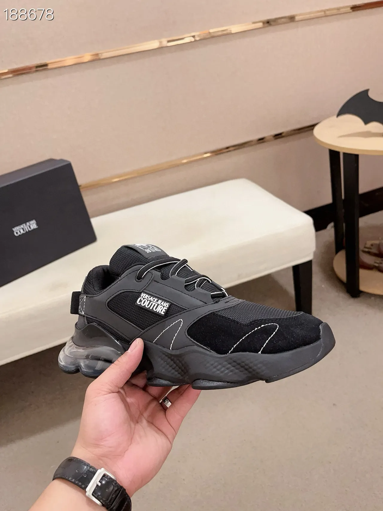 Versace Chain Reaction Zapatillas negras transparentes con tacón chunky 8