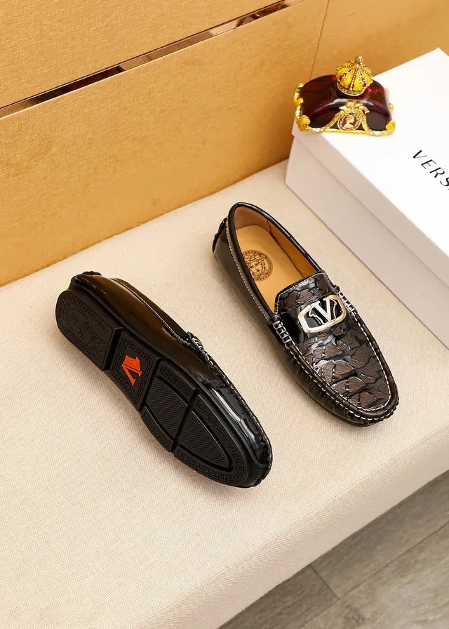 Versace Chain Reaction Brown Croc-Embossed Patent Loafers 9