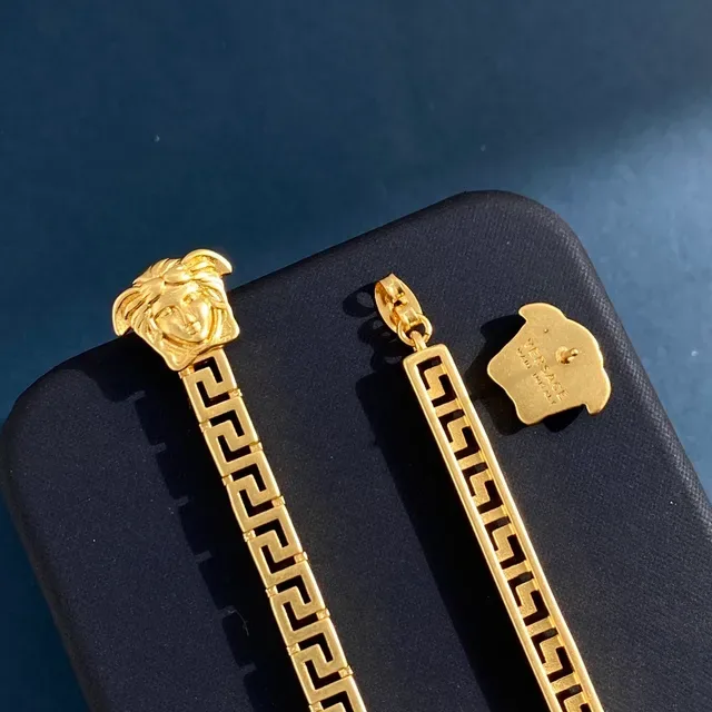 Versace Medusa Bar Greca Pendant Necklace 4