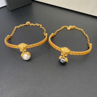 Pulsera Versace Medusa Perla Dorado Negro Encanto Cabeza Banda Llave Griega