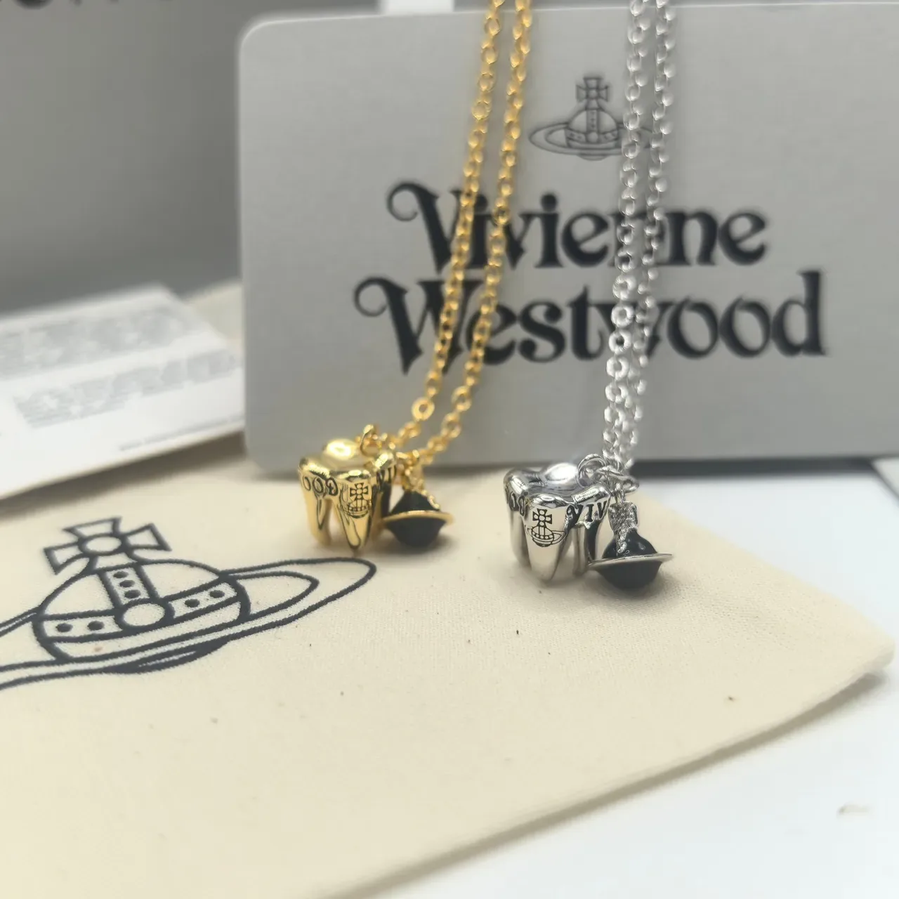 Vivienne Westwood Orb Shoe Charm Gold Silver Chain-Link High-Heeled Necklace 9