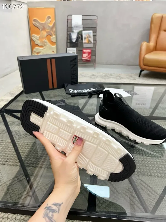 Zegna Sneakers Lifestyle Noires et Oranges Tricotées Ajustement de Chaussette Supérieure Construction Slip-On 3