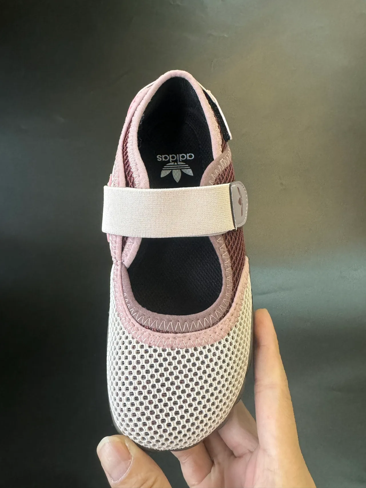 Adidas Beige Blanc Haut en Maille Bride Velcro Simple Mary Jane Chaussures 8