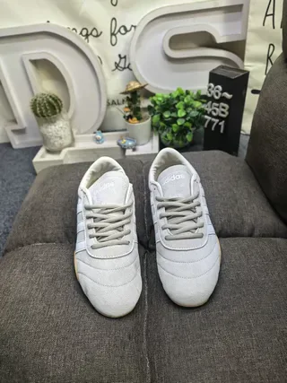 Adidas Beige White Suede Upper Three Stripes Lifestyle Sneakers 10