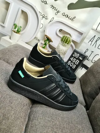 Adidas Black Beige Suede Upper Cream Lining Lifestyle Sneakers 9
