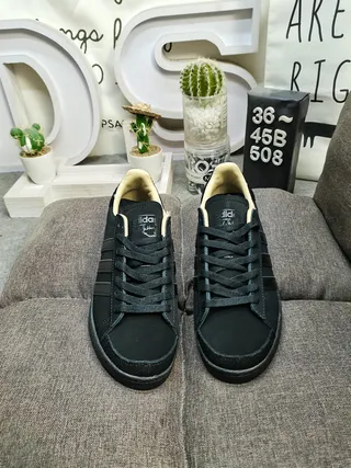 Adidas Black Beige Suede Upper Cream Lining Lifestyle Sneakers 10