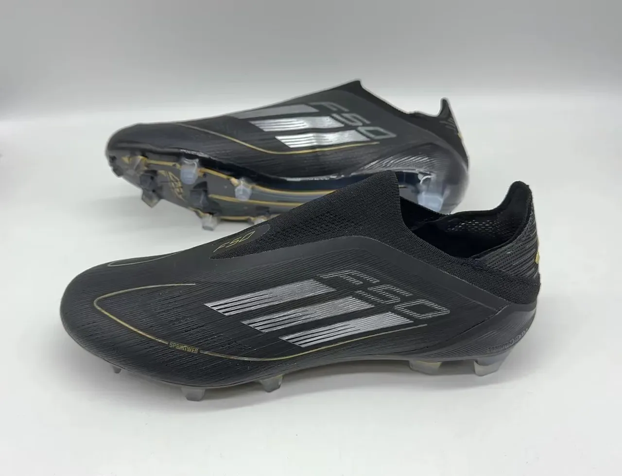 Adidas Noir et Or Collet à la Cheville Texturé Synthétique Supérieur Tacón Firm-Ground Chaussures de Football 9
