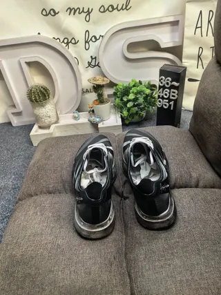 Adidas Black Gray Deconstructed Asymmetrical Paneling Lifestyle Sneakers 8
