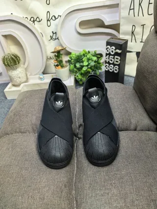 Adidas Black Slip-On Elastic Strap Lifestyle Sneakers 10