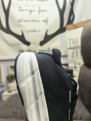 Adidas Black White Chunky Platform Sole Engineered Mesh Upper Lifestyle Sneakers 3