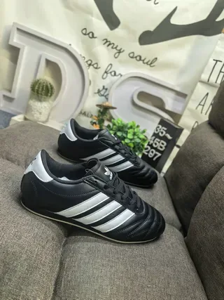 Adidas Black White Leather Upper Quilted Toe Cap Lifestyle Sneakers 9