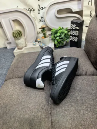 Adidas Black White Low-Top Leather-Like Upper Lifestyle Sneakers 6