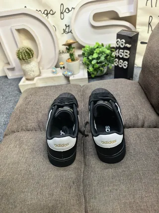 Adidas Black White Low-Top Leather-Like Upper Lifestyle Sneakers 8