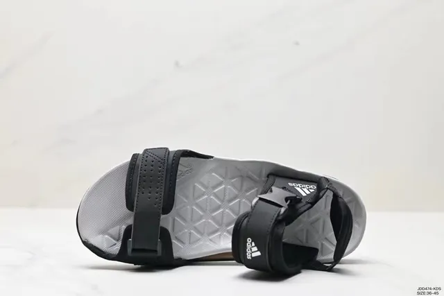 Adidas Black White Multi-Strap Adjustable Buckle Casual Sandals 9
