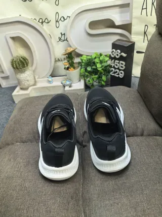 Adidas Blue and White Three-Stripe Lifestyle Sneakers 8