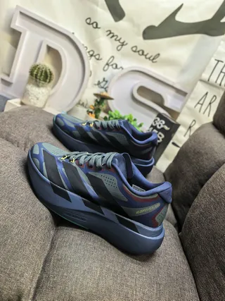 Adidas Blue Gray Engineered Mesh Upper Sculpted Monolithic Midsole Running Shoes 7