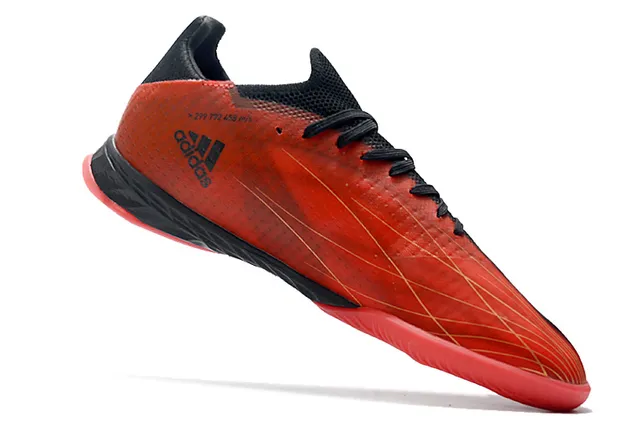 Adidas Chaussures de football indoor à silhouette basse à empiècement tricoté bleu rose 20
