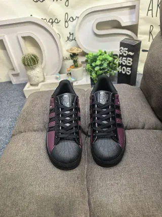Adidas Bordeaux Noir Shell-Toe Three-Stripe Lifestyle Sneakers 10