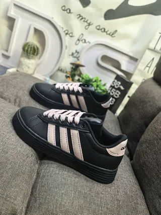 Adidas Campus Mint Blue and White Lifestyle Sneakers 17