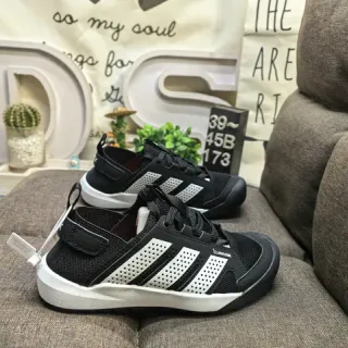 Adidas Climacool Vent Black and White Lifestyle Sneakers