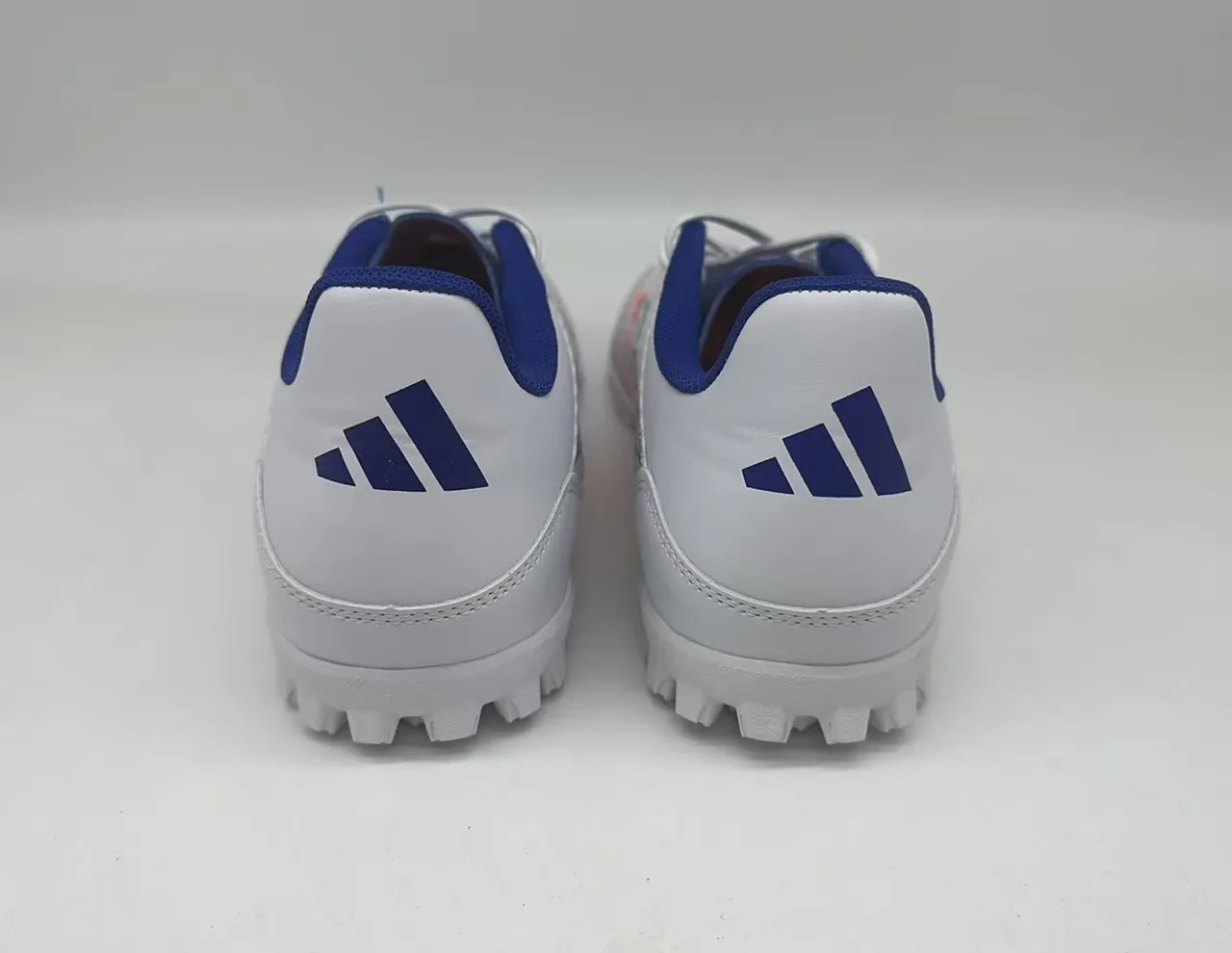Adidas F50 Blanc Bleu Low-Cut Synthetic FiberSkin Upper Turf Chaussures de football 2