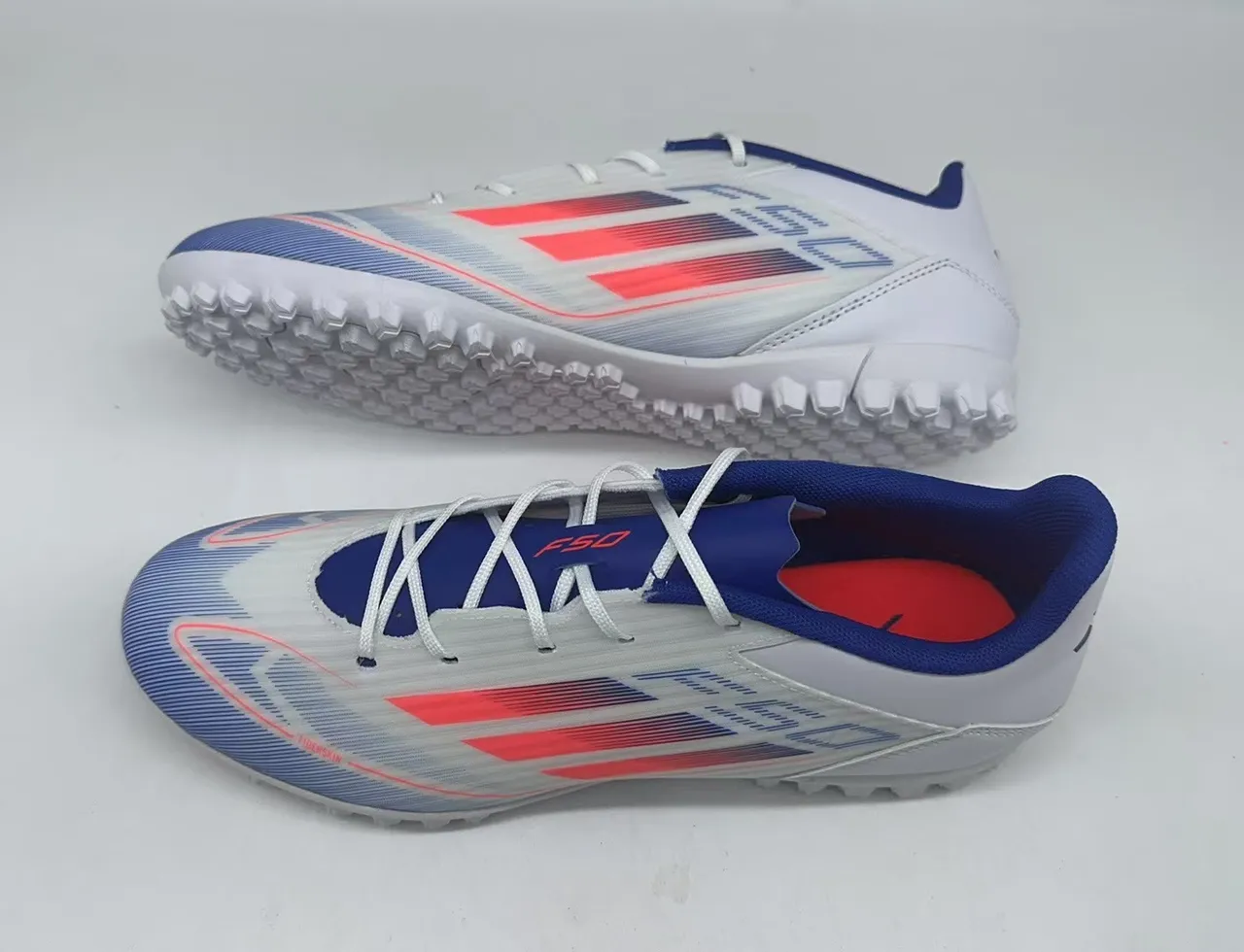 Adidas F50 Blanc Bleu Low-Cut Synthetic FiberSkin Upper Turf Chaussures de football 3