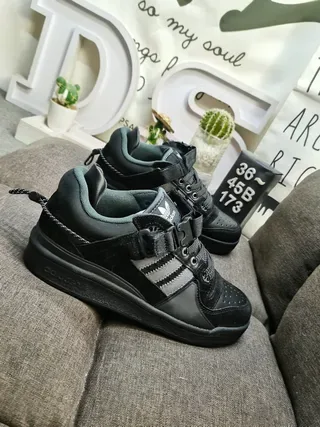 Adidas Forum Low Black and Charcoal Lifestyle Sneakers 9