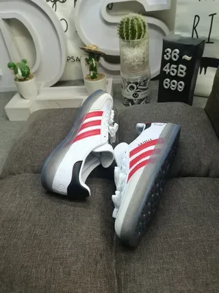 Adidas Gazelle White Red Black Hello Kitty Lifestyle Sneakers 6