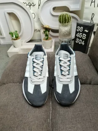 Adidas Gris Noir Rayures Triples Panneau Latéral Partie Supérieure en Matériau Mixte Chaussures Lifestyle 10