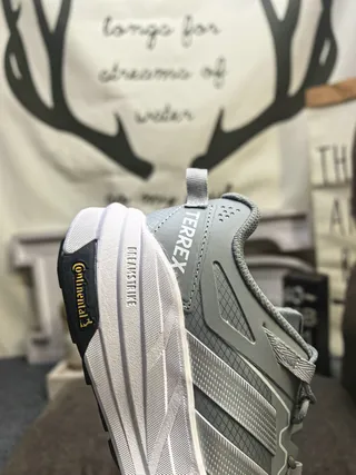 Adidas Gray Silver Mesh Upper Three-Stripe Overlay Running Shoes 3