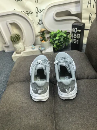Adidas Gray Silver Mesh Upper Three-Stripe Overlay Running Shoes 8