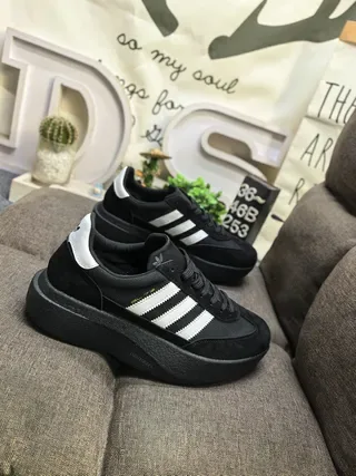 Adidas Gray White Low-Top Platform Sole Lifestyle Sneakers 9