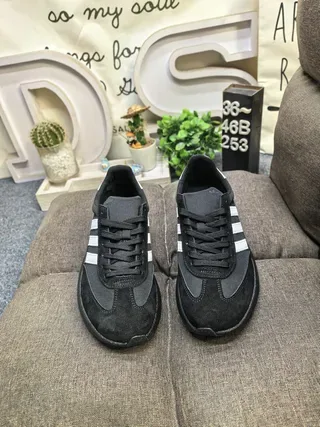 Adidas Gray White Low-Top Platform Sole Lifestyle Sneakers 10
