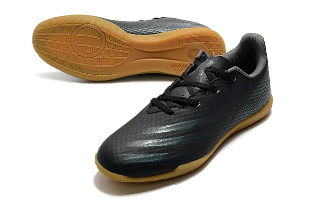 Adidas Chaussures de soccer intérieur vert violet haut en maille coupe basse lacets asymétriques 10