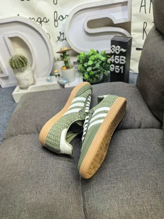 Adidas Green White Textured Knit Upper Three-Stripe Side Panel Lifestyle Sneakers 6